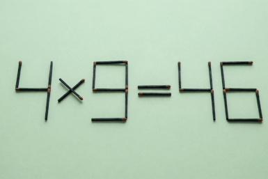 Две спички — и равенство верное: 4 × 9 = 46, справится не каждый